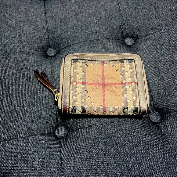 Burberry Checkered Tan and Black Wallet - Picture 1 of 2